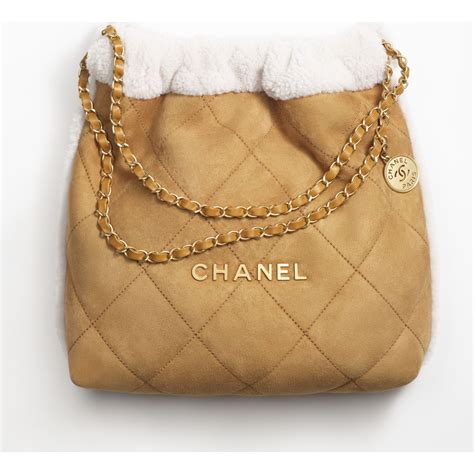 chanel shearling|Chanel 22 mini handbag, Shearling lambskin & gold.